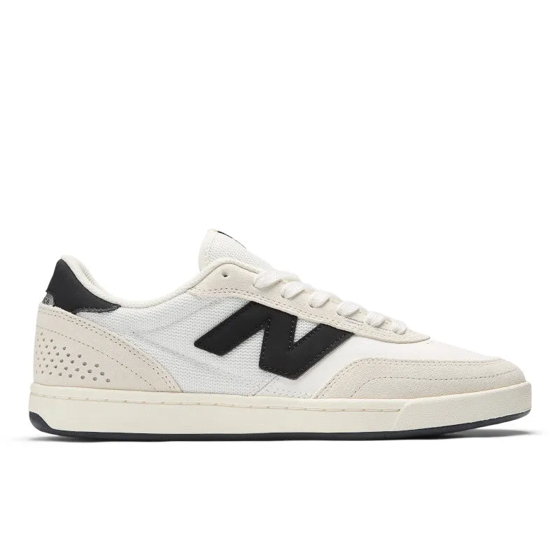440 V2