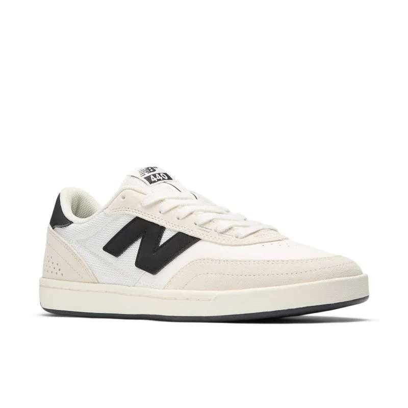 440 V2