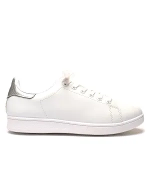 Baskets blanches imprimé python argent
