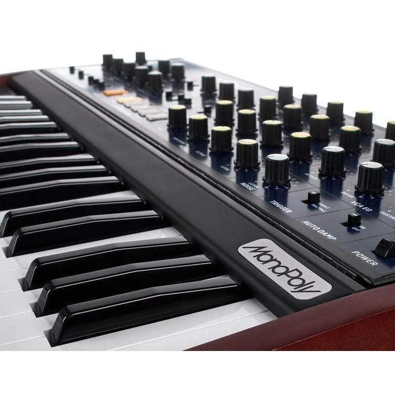 Behringer MONOPOLY Synthesizer and Sampler Keyboard