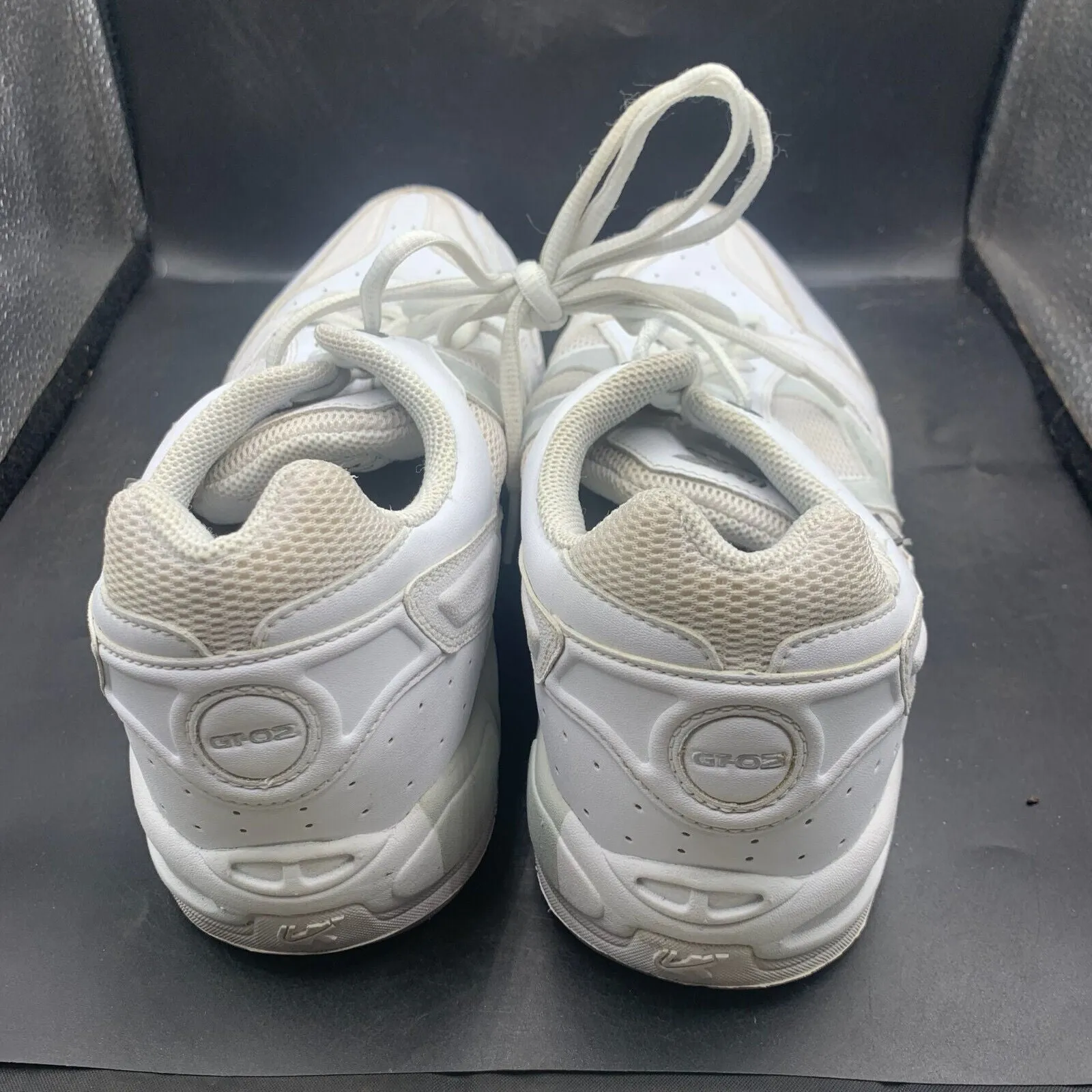 Genuine British Army PT Running Shoes Pumps Gym Trainers - Size UK 10 - EU 45