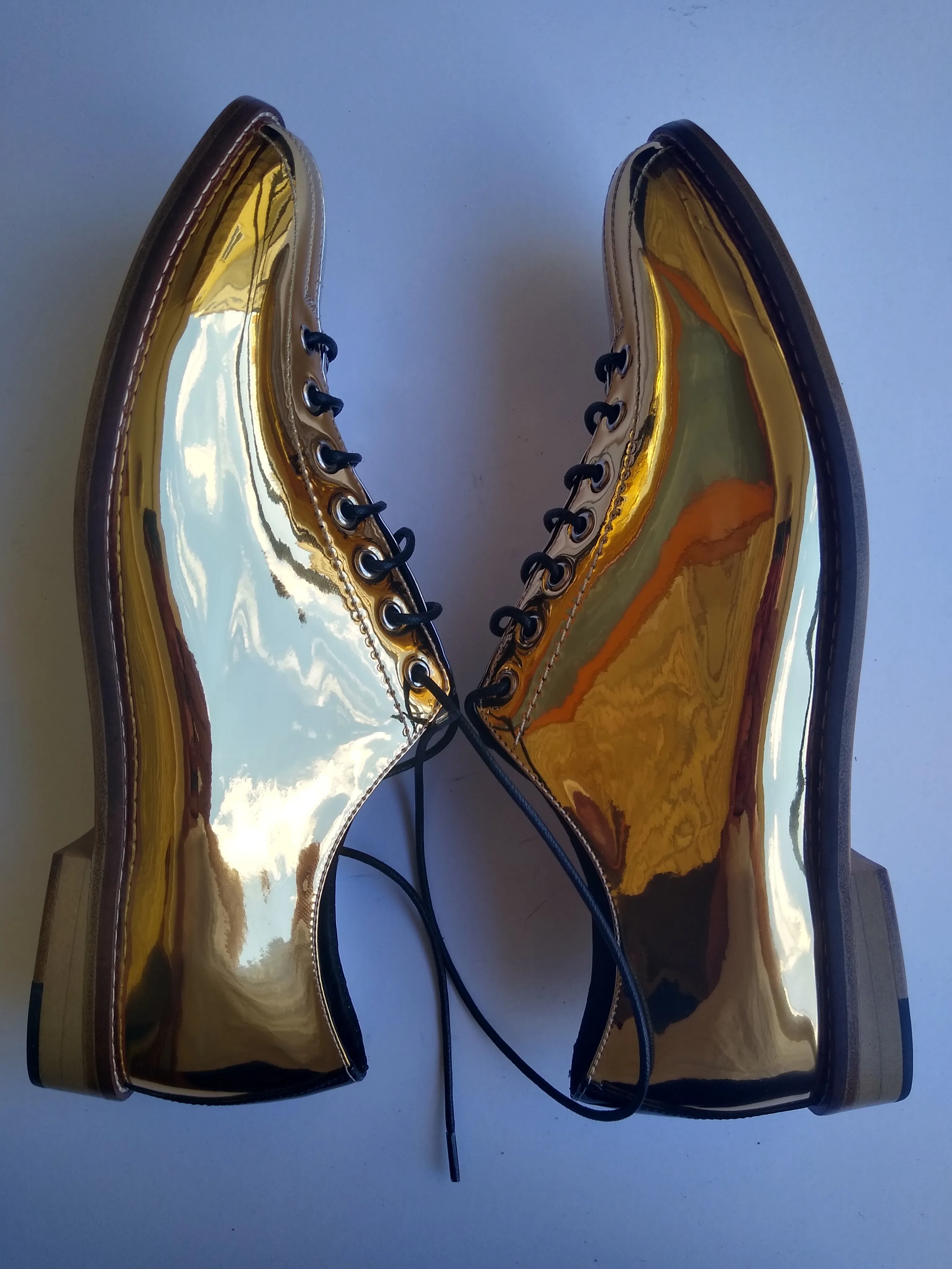 Ladies 10 Gents 9 US | 8 UK | 42 EU The Dude Two-Tone Silver and Gold Bowling Shoes (SAMP9)