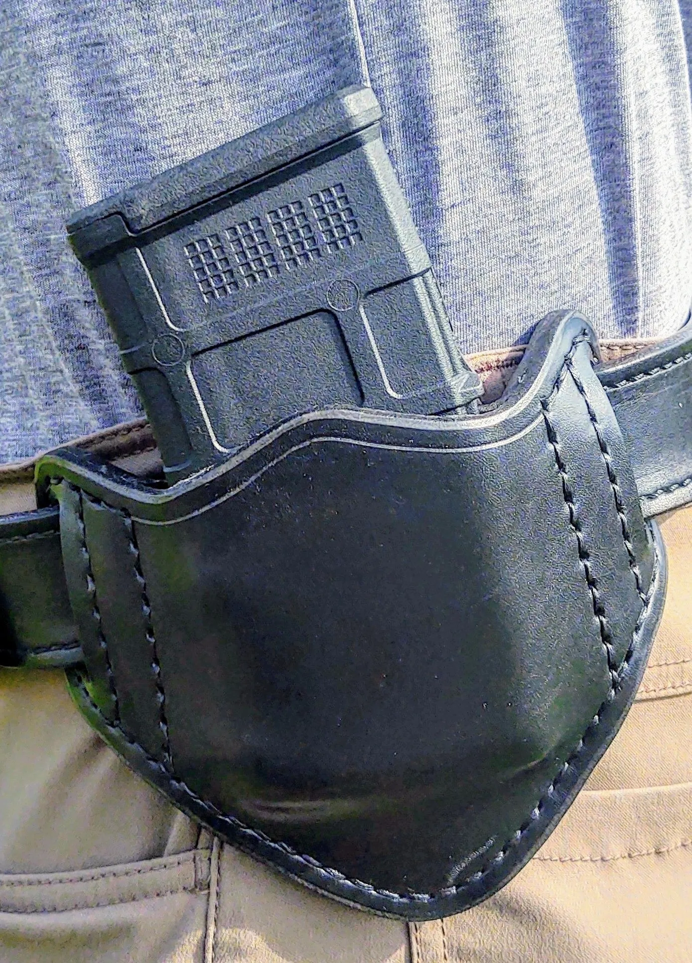 Magazine Holster for AR-15 .223/5.56 magazines OWB