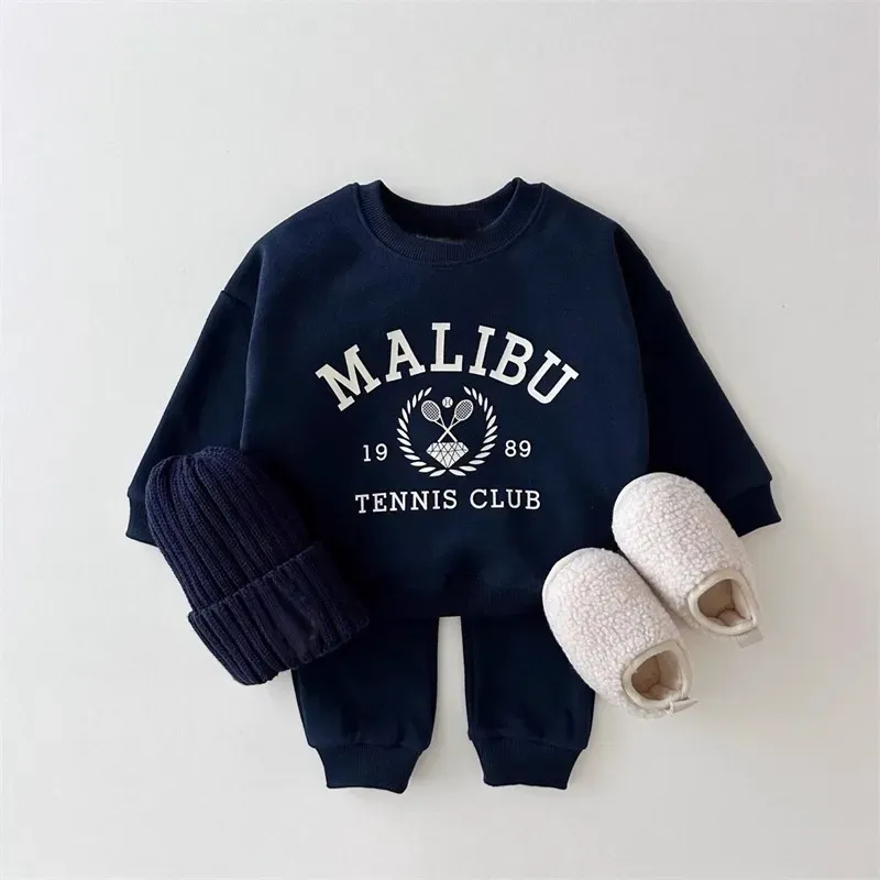 Malibu Tennis Club Sweatshirt and Sweatpants Set (2pc)