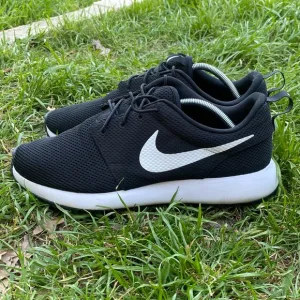 Nike Roshe G Next Nature Men’s Spike-less Golf Shoes Black DV1202-010 Size 11.5