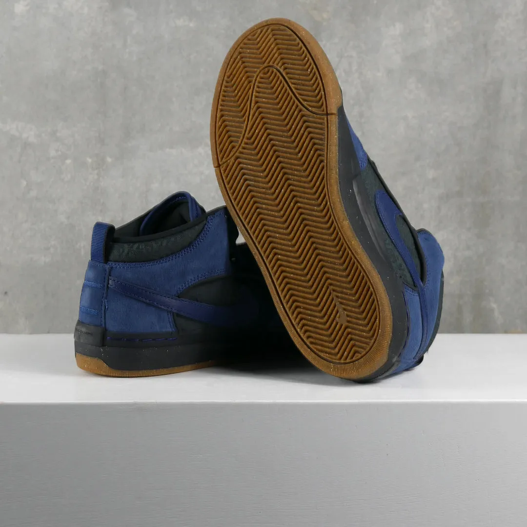 Nike SB React Leo (Navy/Navy/Black/Anthracite)
