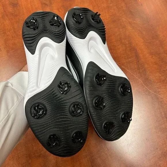 Nike Victory pro 3 Golf shoes size 12.5 available