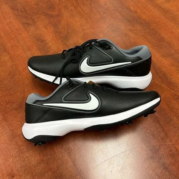 Nike Victory pro 3 Golf shoes size 12.5 available