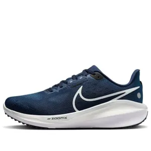 NIKE VOMERO 17