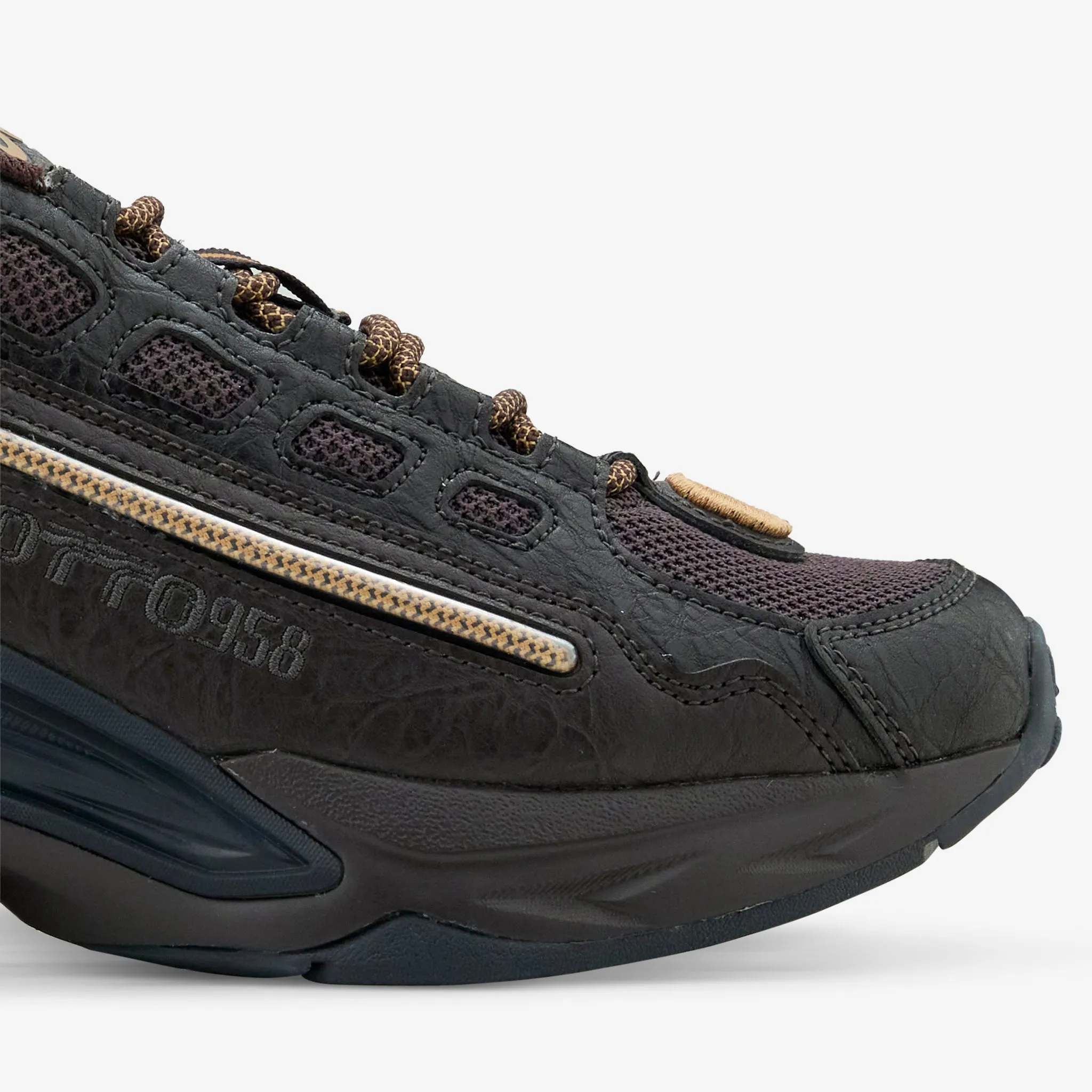 OTTO 958 x Protoblast-CMLVIII Dark Brown | Pure Gold