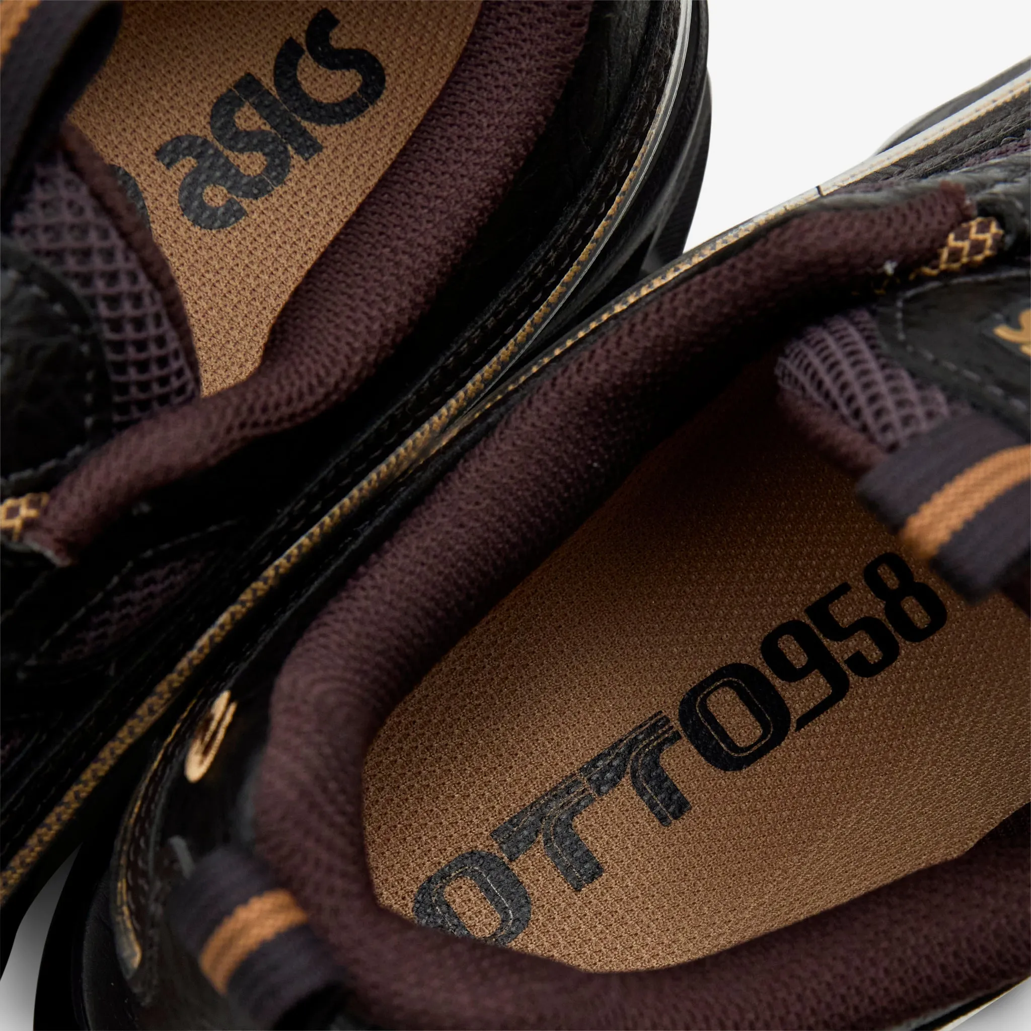 OTTO 958 x Protoblast-CMLVIII Dark Brown | Pure Gold