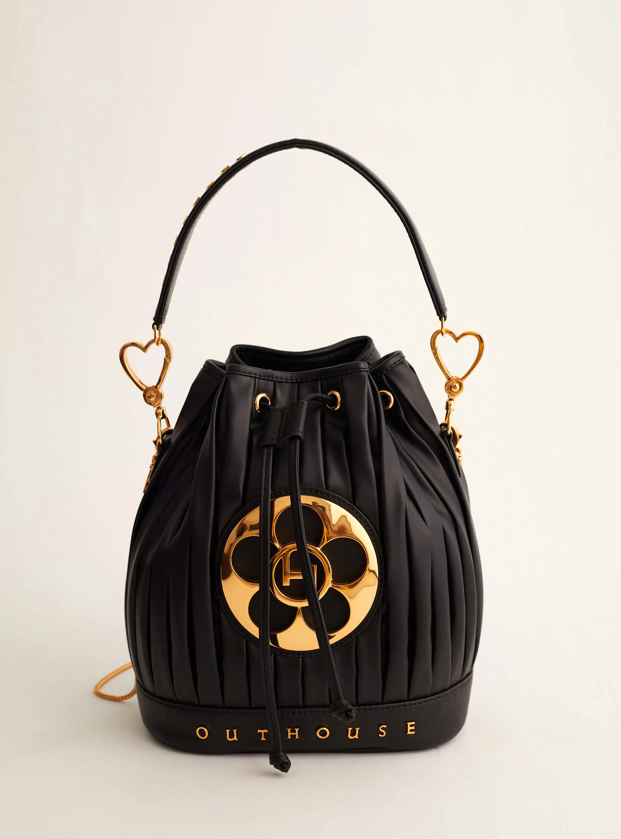 Outhouse   I   Oh Poppi East 9th Street Bucket Bag in Noir Black Vegan Leather Accessories OHBG21BB071