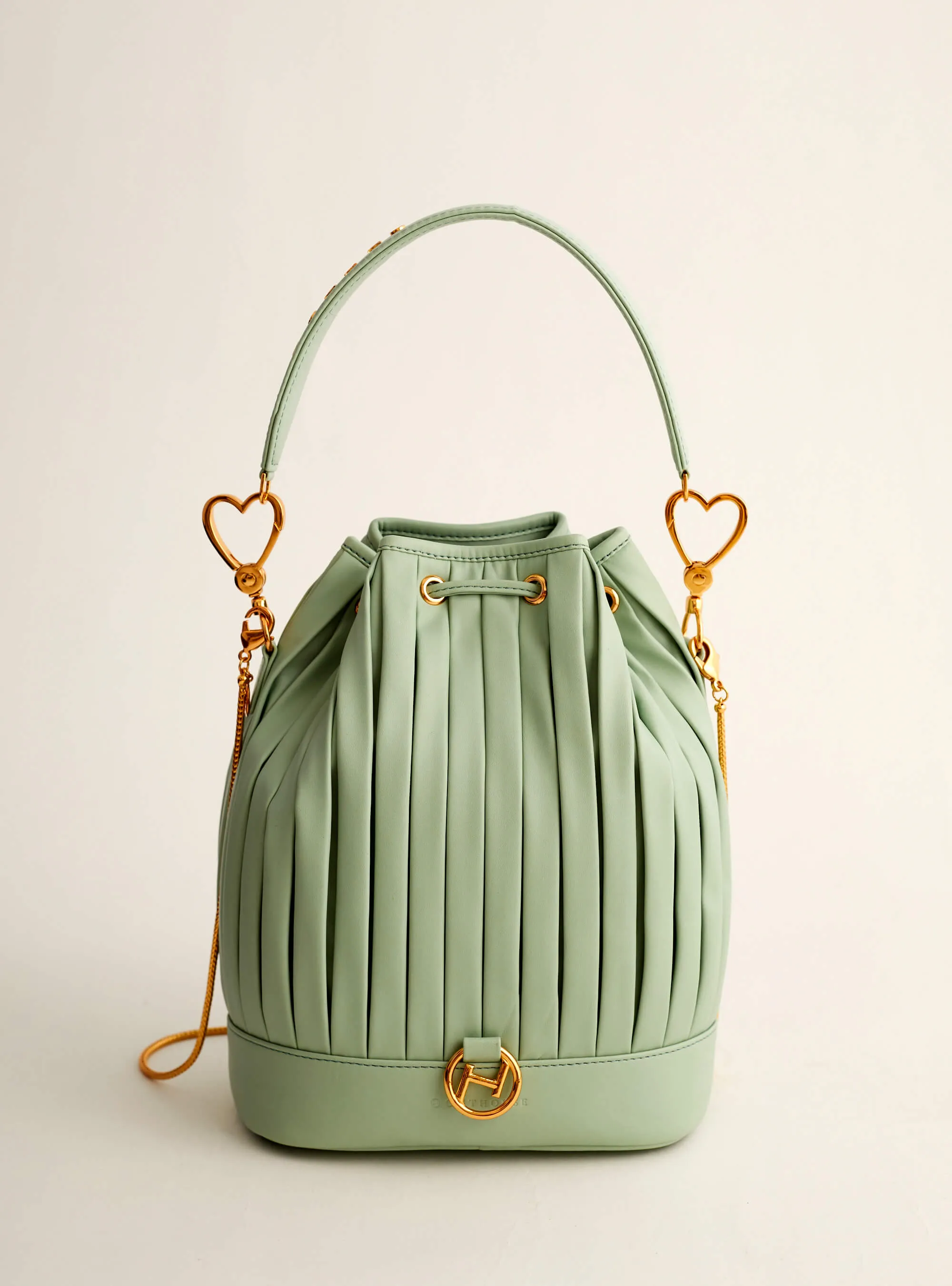 Outhouse   I   Oh Poppi Everlane Bucket Bag in Macaron Green Vegan Leather Accessories OHBG21BB021