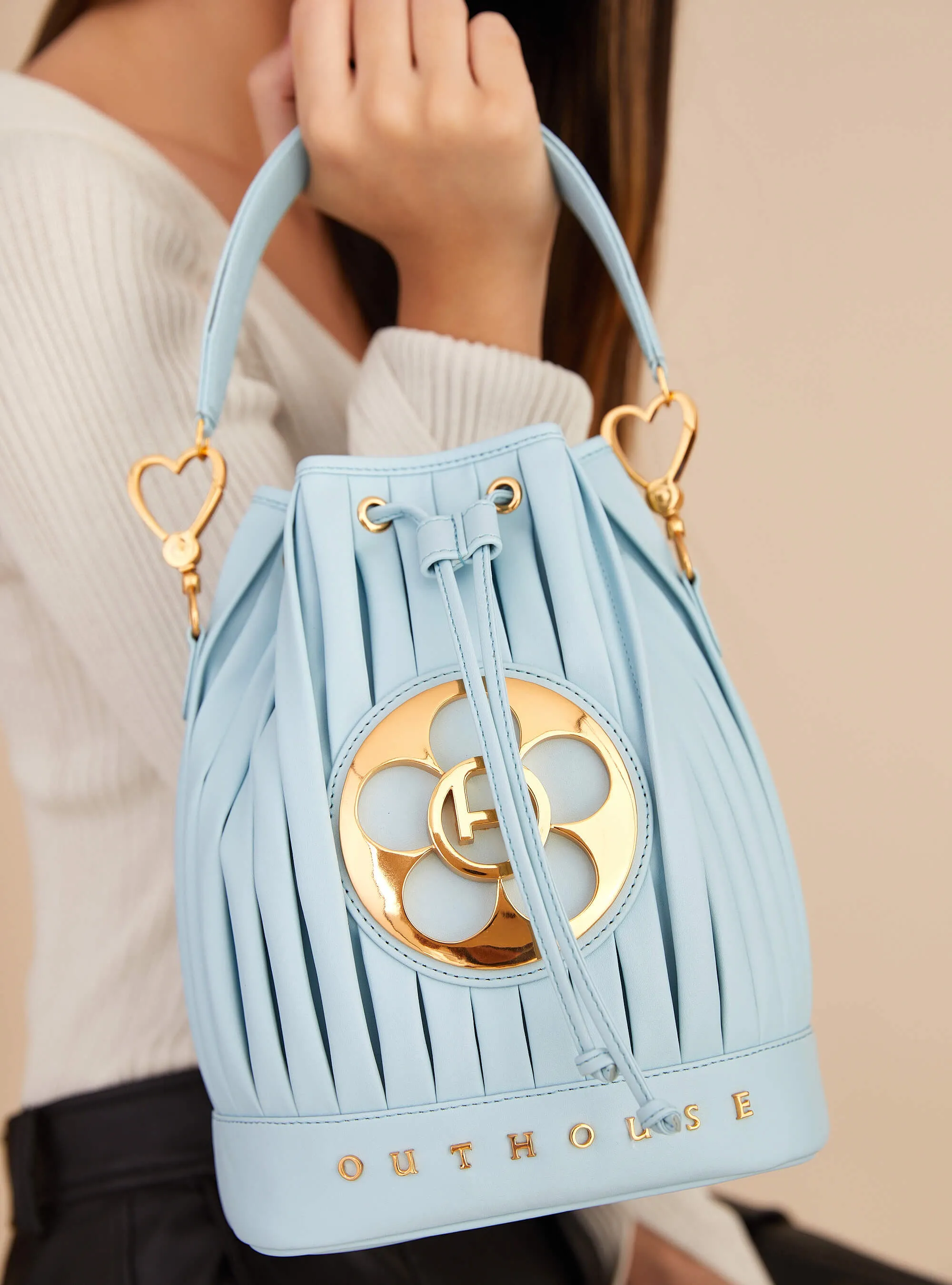 Outhouse   I   Oh Poppi Prince Street Bucket Bag in Powder Blue Vegan Leather Accessories OHBG21BB031
