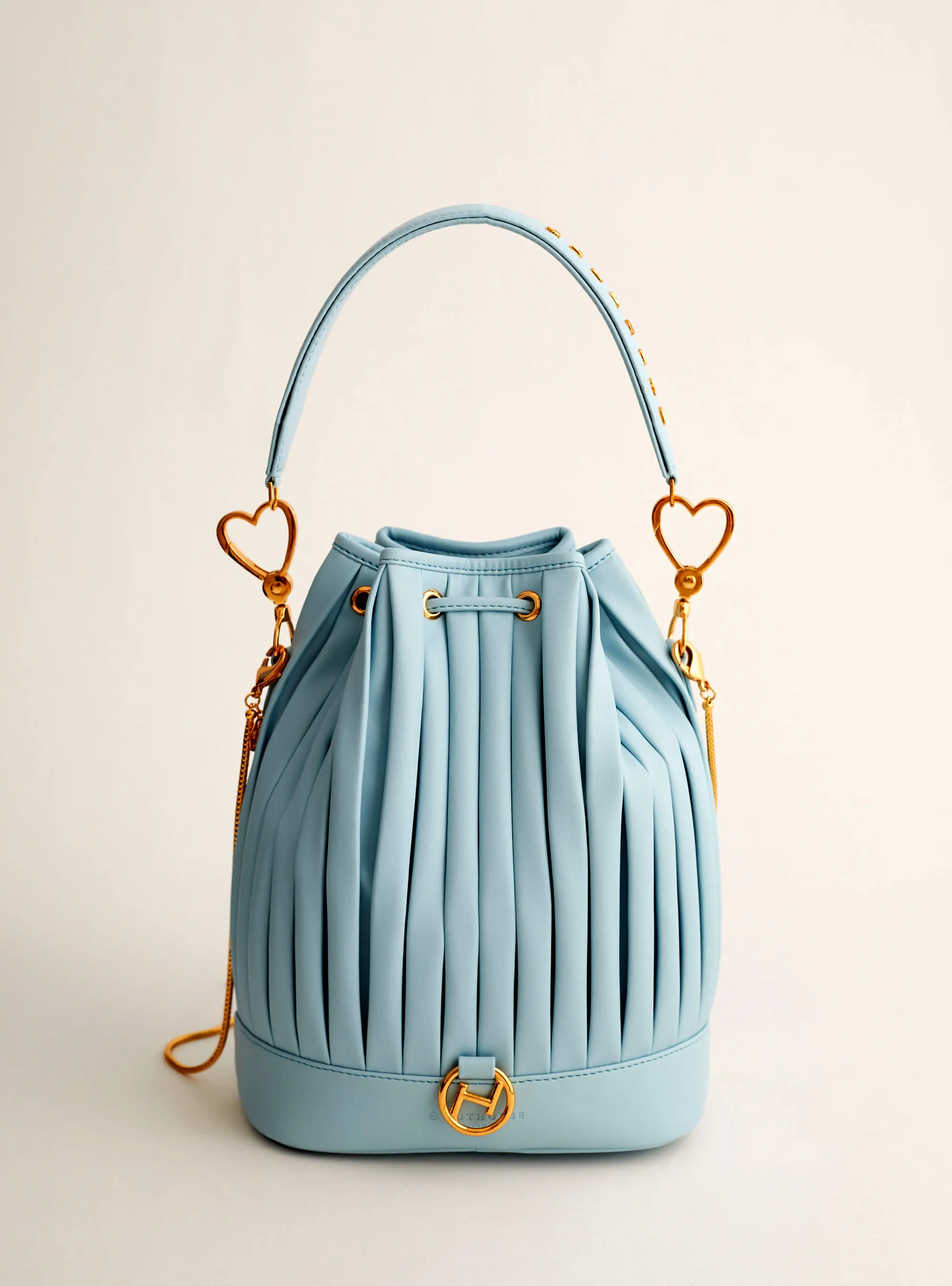Outhouse   I   Oh Poppi Prince Street Bucket Bag in Powder Blue Vegan Leather Accessories OHBG21BB031