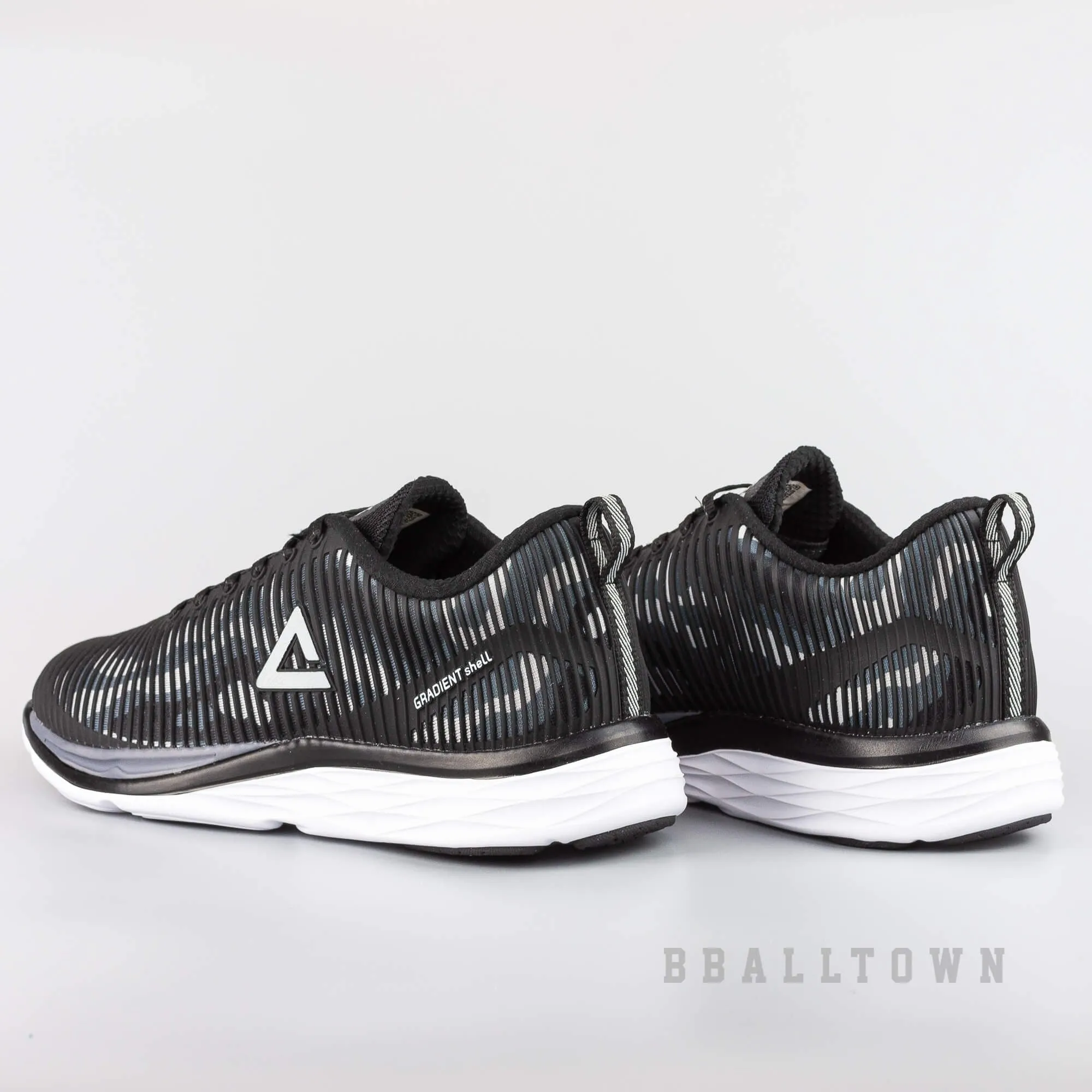 PEAK CUSHION RUNNING SHOES BLACK/GREY - EW74028H