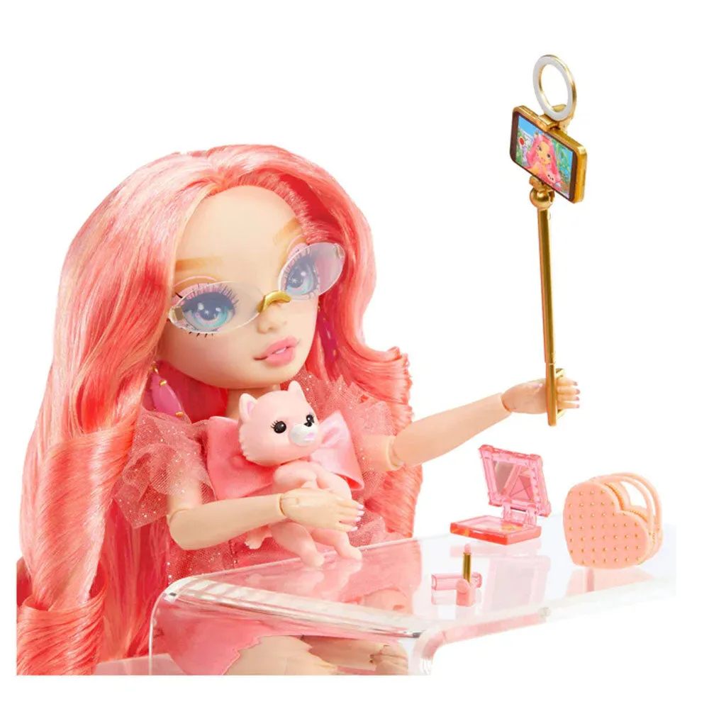 Rainbow High - New Friends - Pinkly Paige