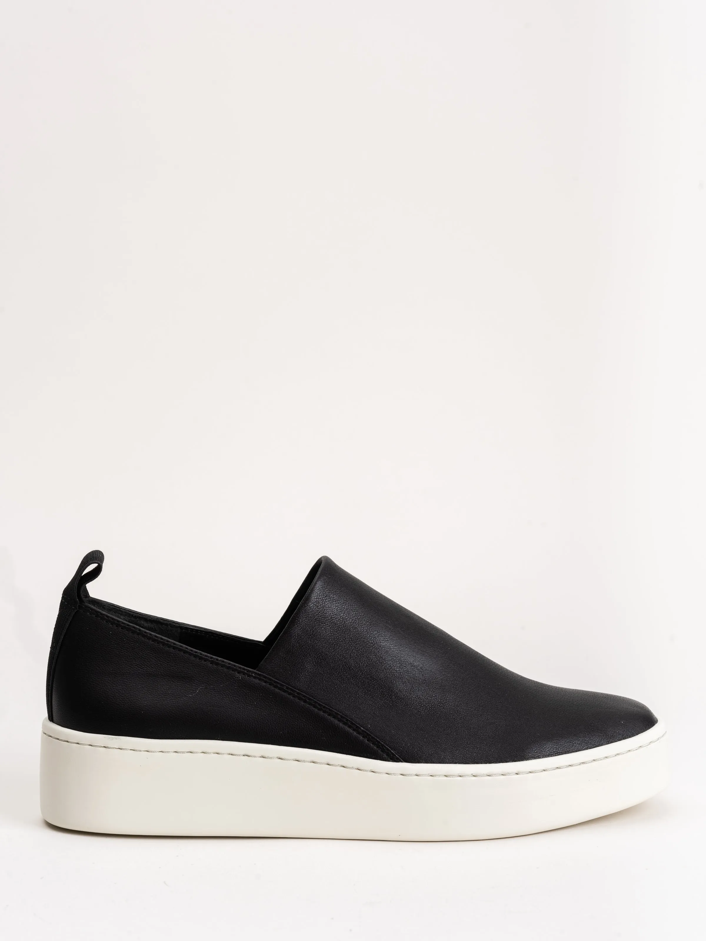 saxon sneaker - black