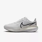 W NIKE VOMERO 17