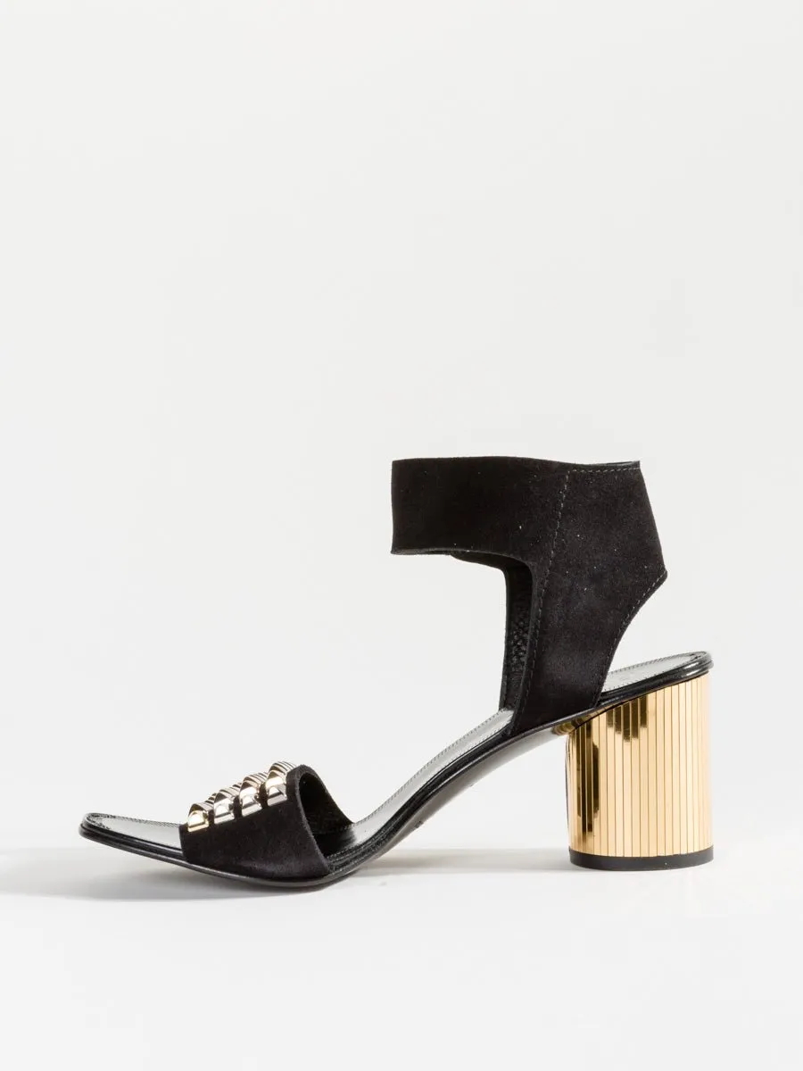 xoane heel