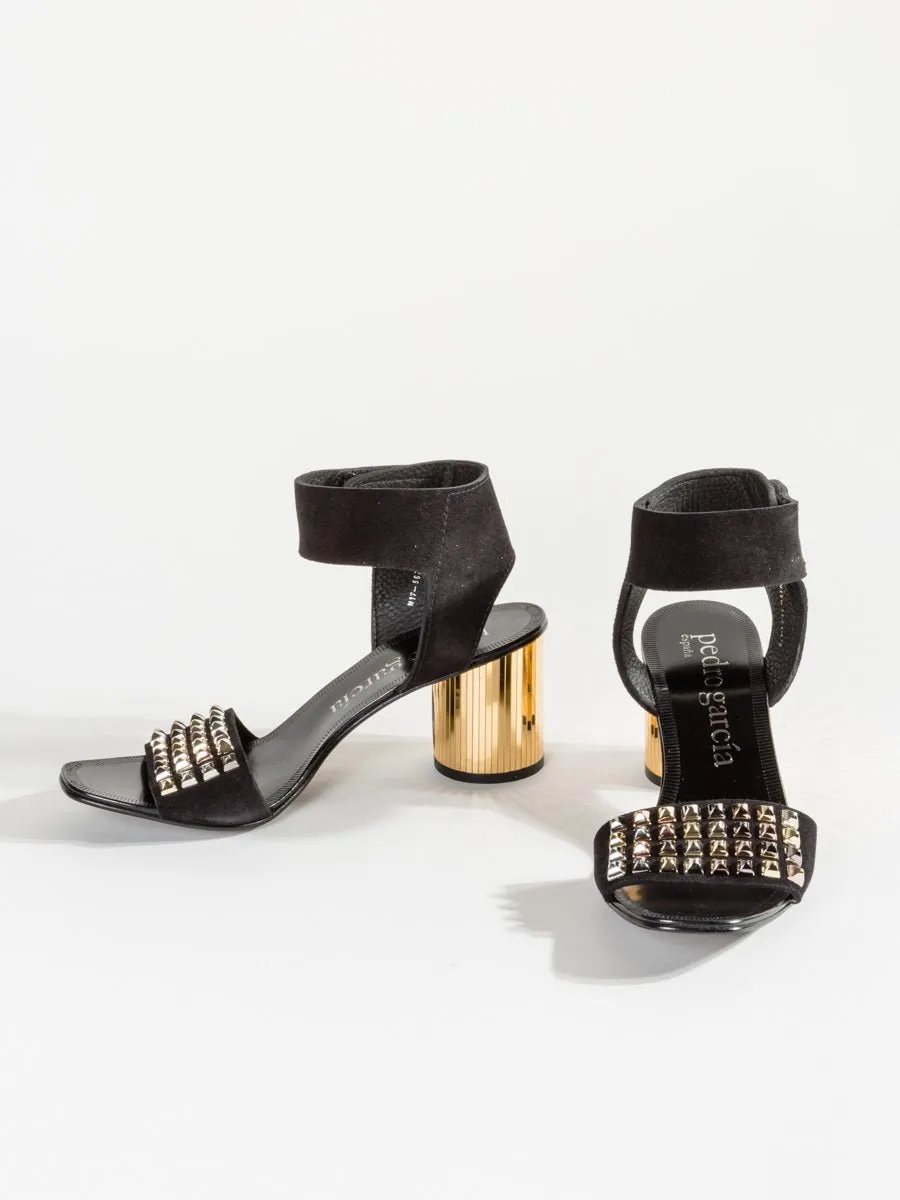 xoane heel